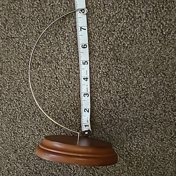 Bards Fruitwood Ornament Hanger - Picture 5 of 6